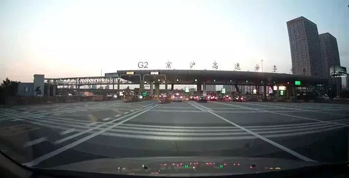 「上海2人防疫不力被问责」〃上海防疫部-第1张图片
