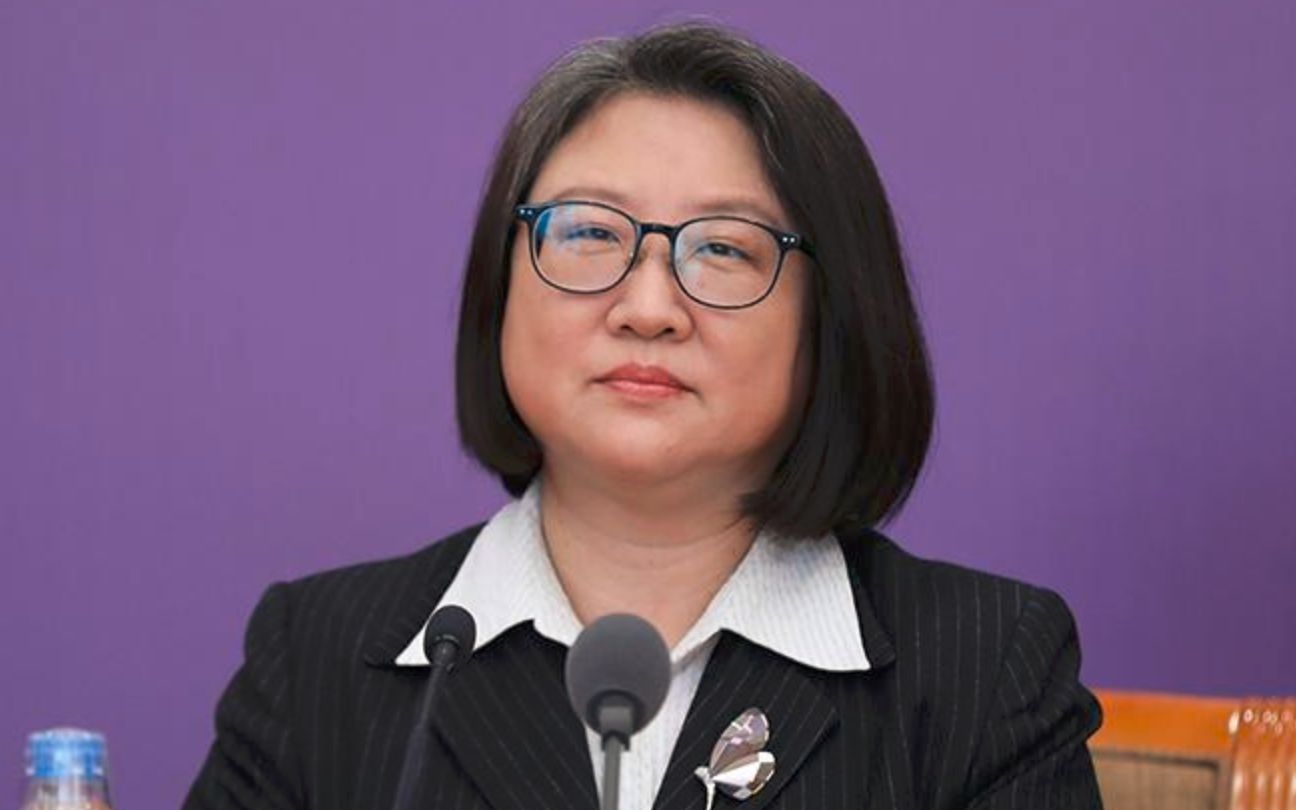 美国确诊超167万︰(美国确诊超161万)
