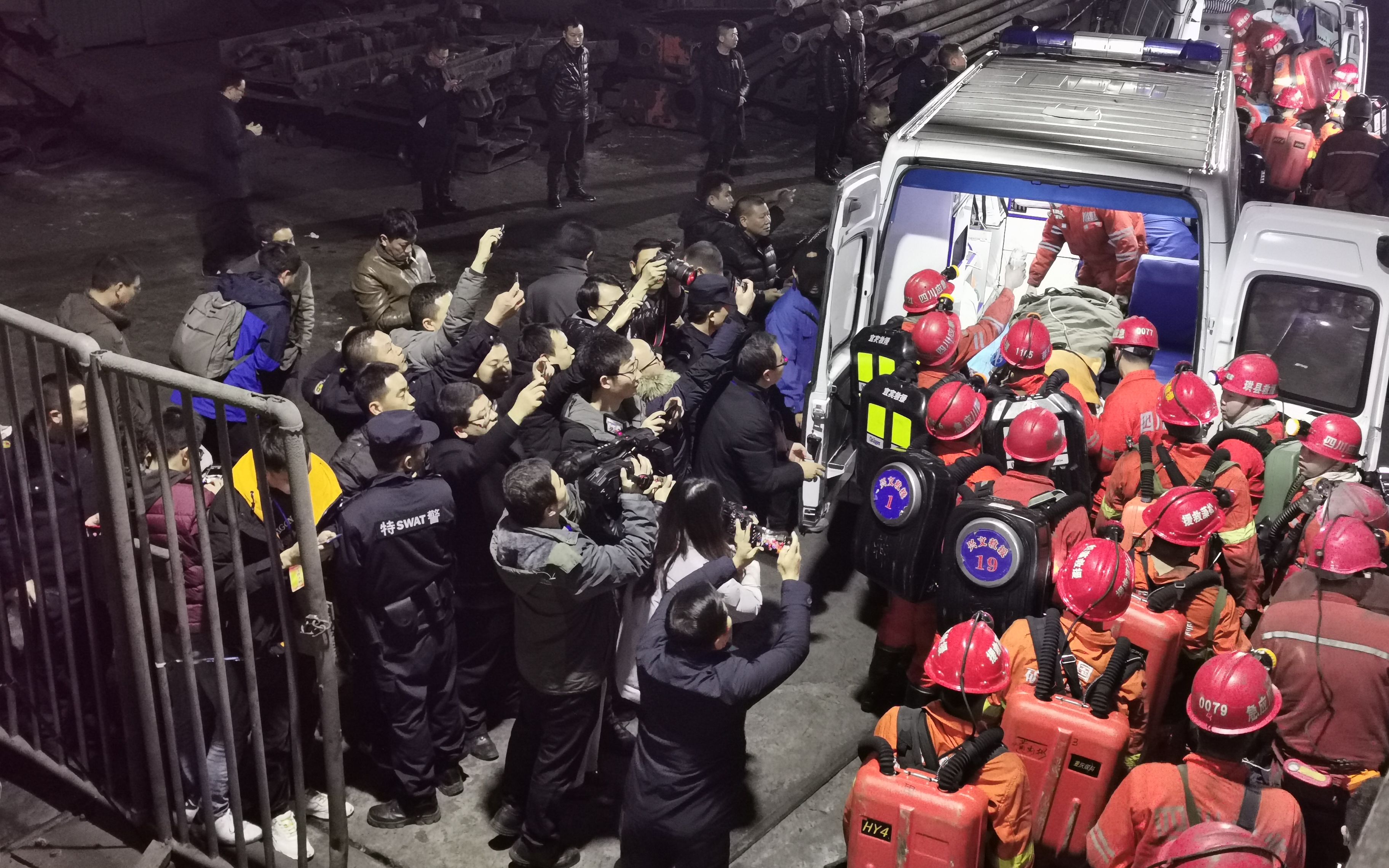 「四川新增3例本土无症状」〃四川新增1例无症状感染者活动轨迹
