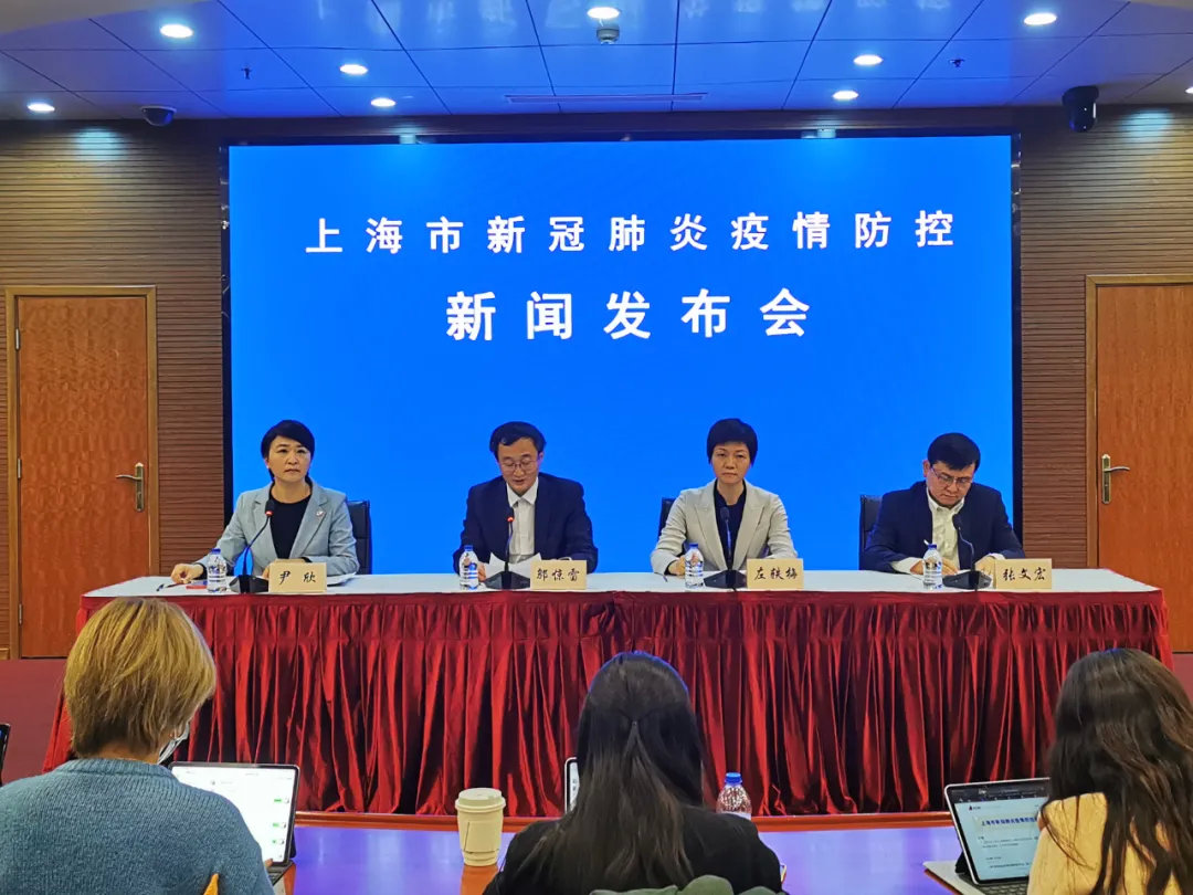 上海昨日新增确诊2417例.上海昨日新增52例-第1张图片