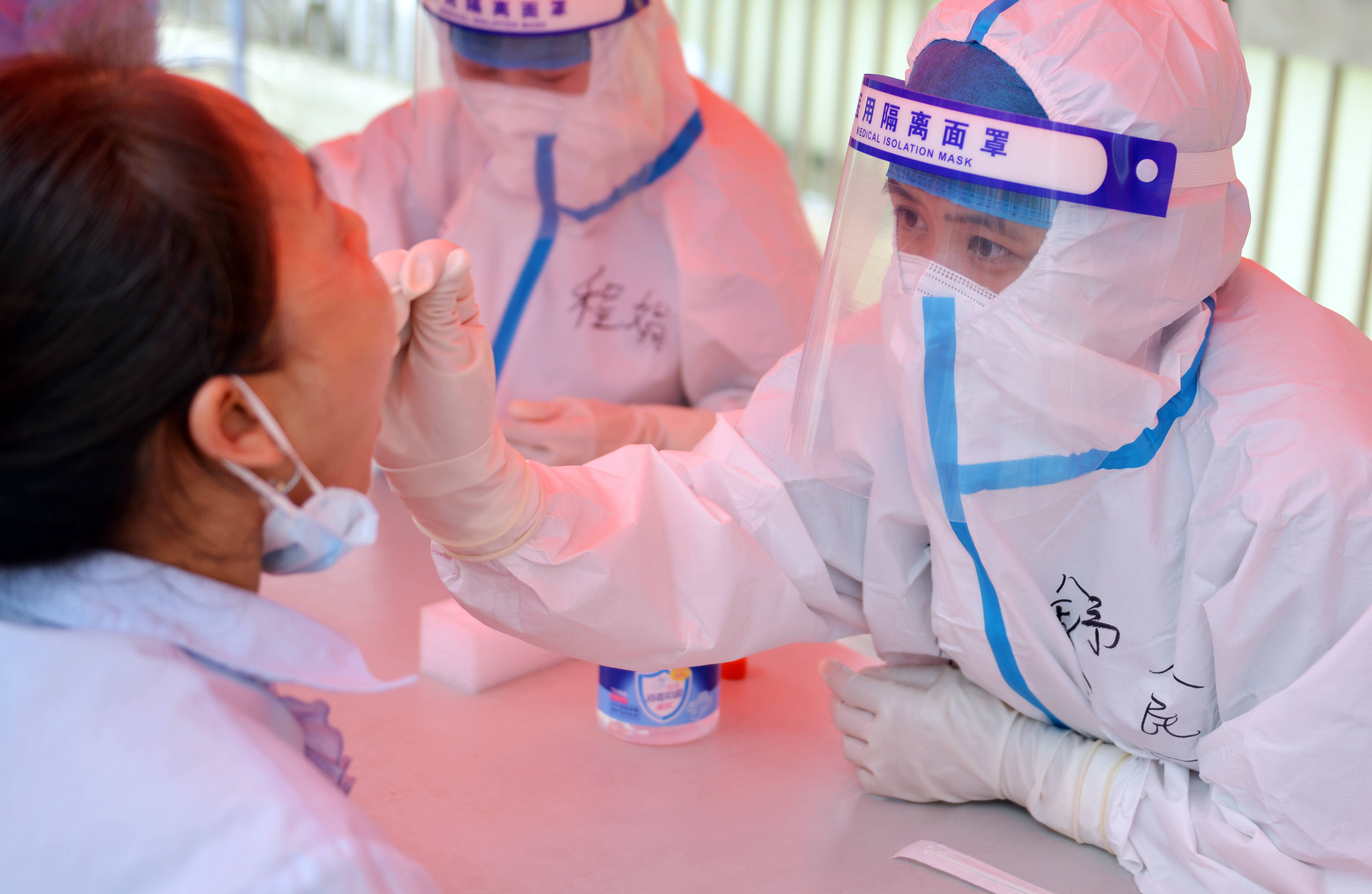 31省增本土确诊42例︰(31省增确诊103例 本土88例)-第2张图片