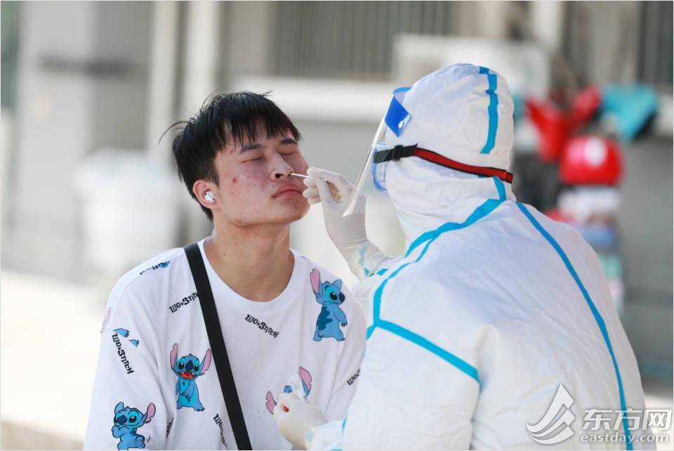 “广东昨增本土确诊74例:深圳69例” 广东深圳发现2例新冠确诊病例？